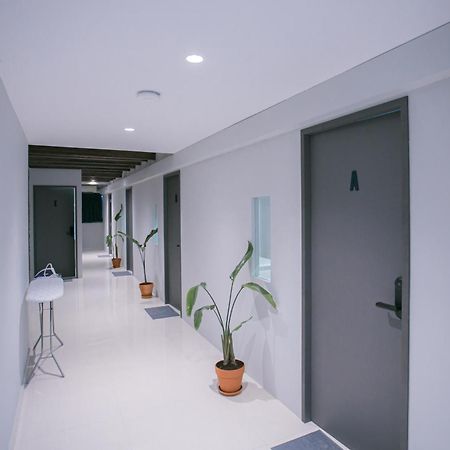Bluewaters Collab Quarters Vandrarhem Singapore Exteriör bild